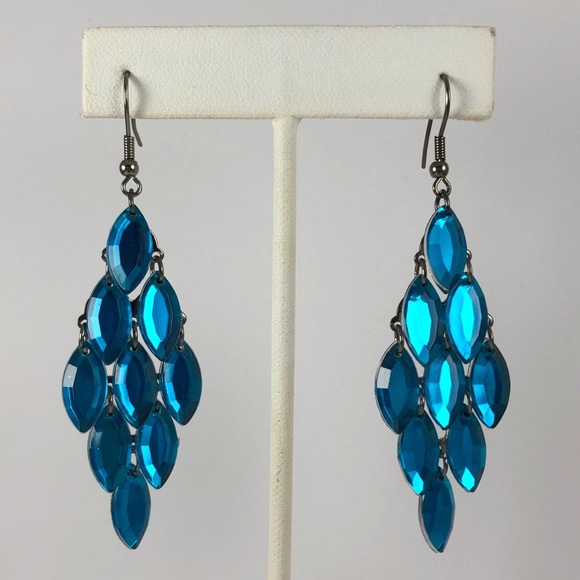 Jewelry - Reflective Tear-Drop Earrings